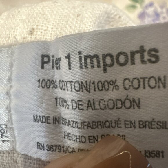 Pier One imports Floral table runner Beige Tassels Floral Pattern Holiday Decor - Picture 4 of 5